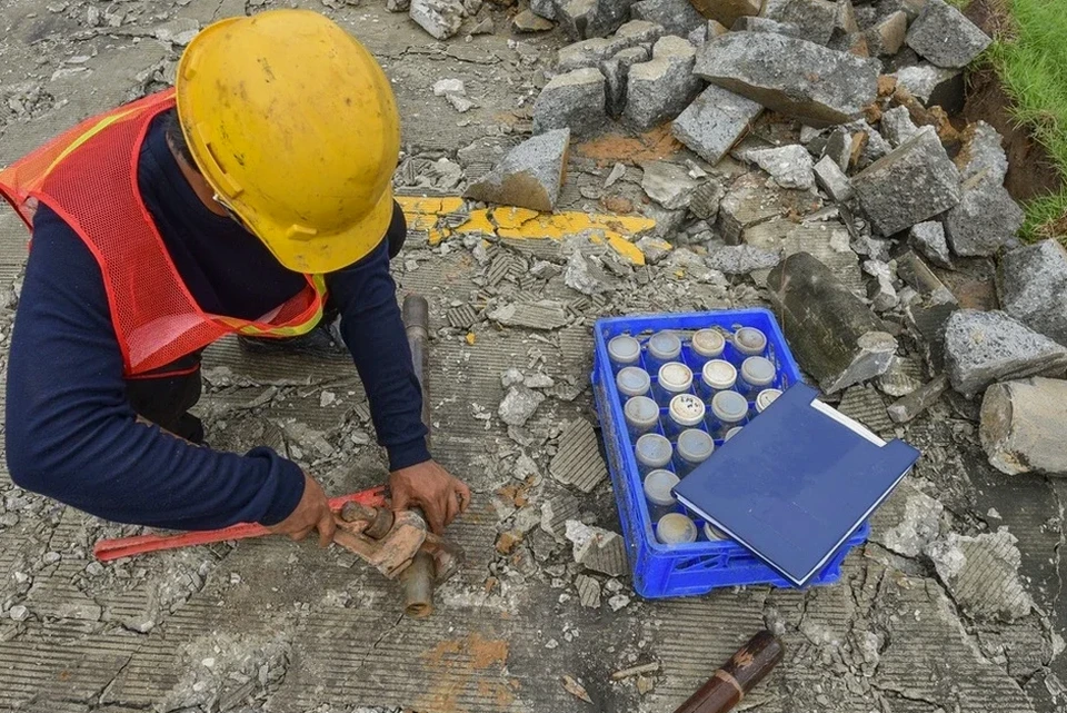 Límites de Atterberg en Arica: Caracterización de Suelos Finos en Zona Desértica Costera